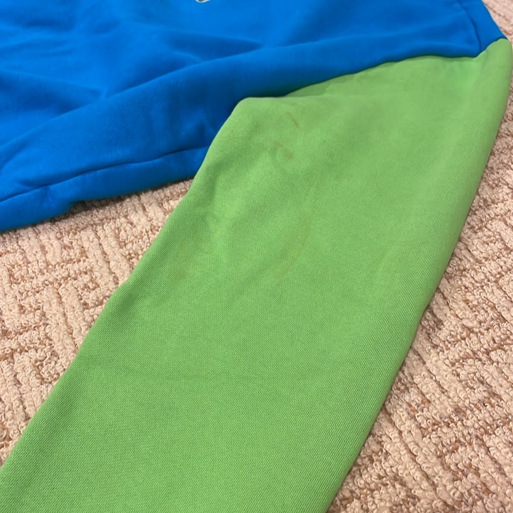 Colorful Crewneck Sweater - Picture 3 of 3